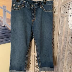 a.n.a A New Approach’s Capris Blue Jeans - Size: 14